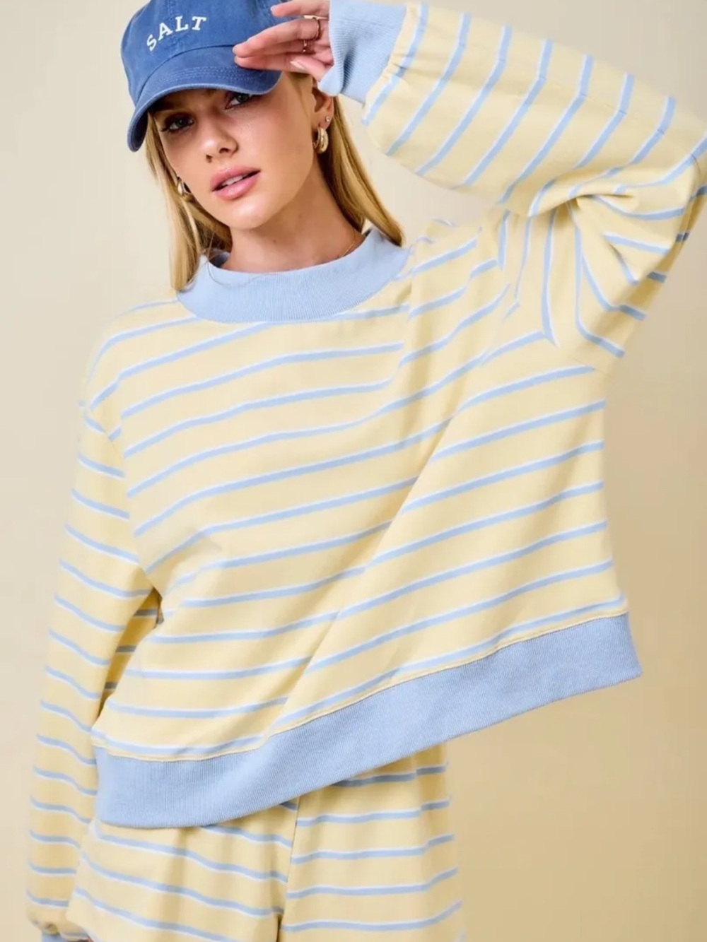 Four sisters Mockneck
